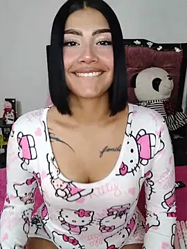 Kylie brazt online show from June 12, 2026, 3:38 am