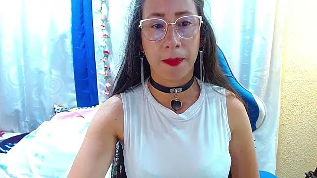 Gia leinn online show from March 25, 2026, 2:23 pm