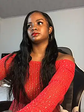 ValerieBlakee online show from July 8, 2026, 4:44 pm