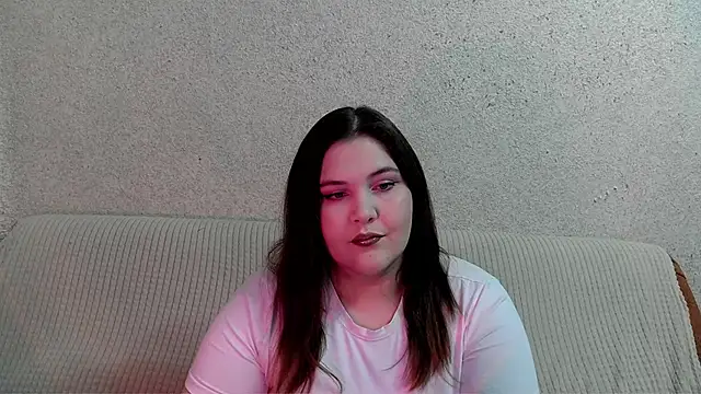 rachelwild online show from November 4, 2025, 12:10 am