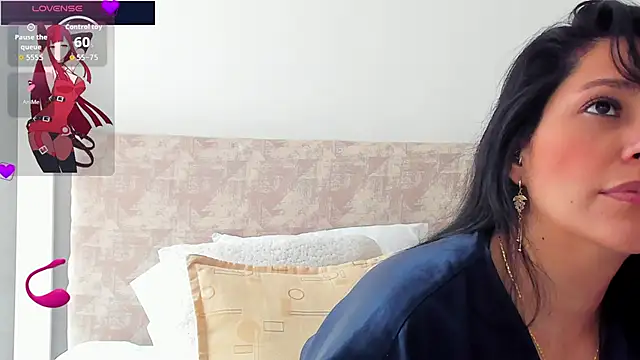 Snapshot of isabellarous- chatting on April 29, 2026, 7:53 pm isabellarous- online show from April 29, 2026, 7:53 pm