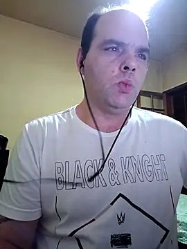 Snapshot of Jovissoares7ye chatting on February 10, 2026, 12:26 am Jovissoares7ye online show from February 10, 2026, 12:26 am