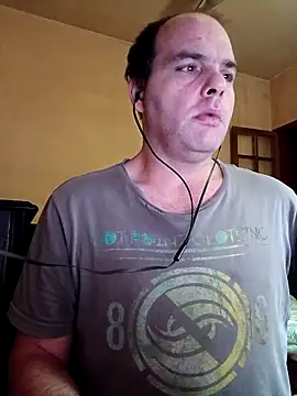 Snapshot of Jovissoares7ye chatting on April 12, 2026, 4:39 am Jovissoares7ye online show from April 12, 2026, 4:39 am