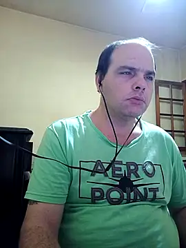 Snapshot of Jovissoares7ye chatting on April 15, 2026, 1:56 am Jovissoares7ye online show from April 15, 2026, 1:56 am