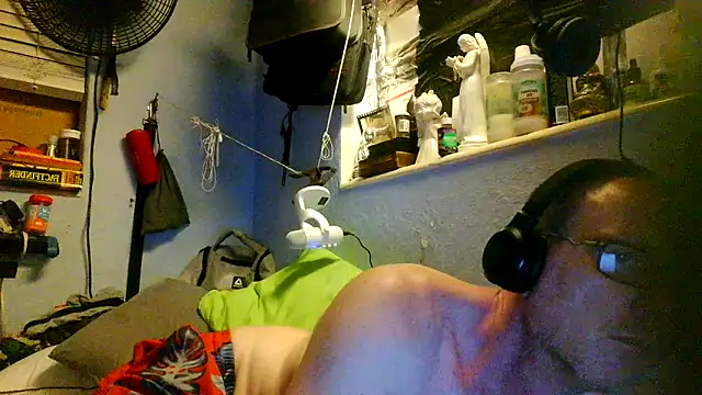 Snapshot of PornStro921 chatting on March 29, 2026, 12:54 am PornStro921 online show from March 29, 2026, 12:54 am