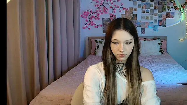 mefwhore online show from March 22, 2026, 2:09 pm