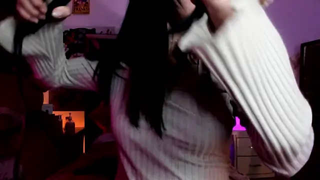 Minami Nakamura online show from March 25, 2026, 11:55 pm