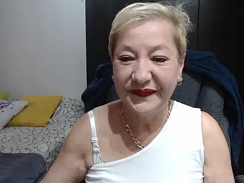 Snapshot of MisteriosaX chatting on March 19, 2026, 8:46 pm MisteriosaX online show from March 19, 2026, 8:46 pm