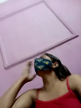 Snapshot of heena-3678 chatting on November 10, 2025, 4:28 pm heena-3678 online show from November 10, 2025, 4:28 pm