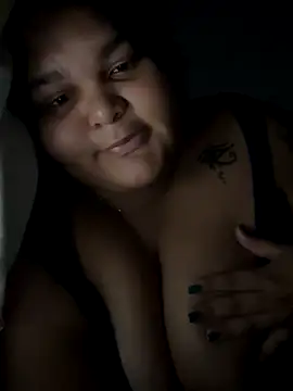 Snapshot of thataa_paixao chatting on October 15, 2025, 8:47 am thataa paixao online show from October 15, 2025, 8:47 am