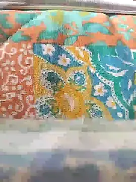 Snapshot of surfacespurt54 chatting on June 13, 2026, 7:50 am surfacespurt54 online show from June 13, 2026, 7:50 am