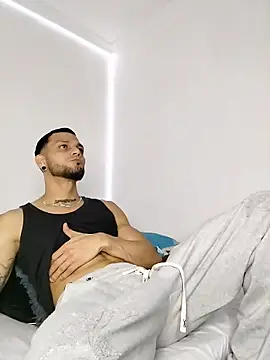 morenosiam online show from March 27, 2026, 5:46 am