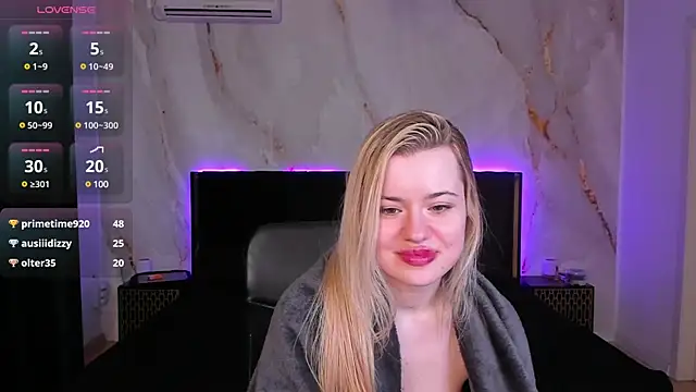 Snapshot of CutiePie69__ chatting on March 20, 2025, 2:40 am CutiePie69 online show from March 20, 2025, 2:40 am