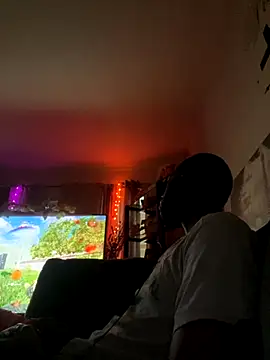 YODAPESOS online show from October 15, 2025, 10:43 pm