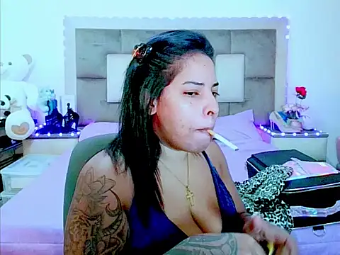 indiantopaz694u online show from June 3, 2026, 4:37 am