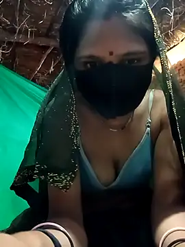 Snapshot of Chhavi_Chadha chatting on February 16, 2026, 3:13 am Chhavi Chadha online show from February 16, 2026, 3:13 am