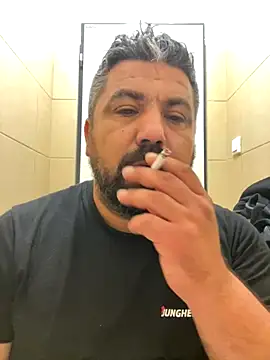 Snapshot of Alexander18edd chatting on September 10, 2025, 10:59 am Alexander18edd online show from September 10, 2025, 10:59 am