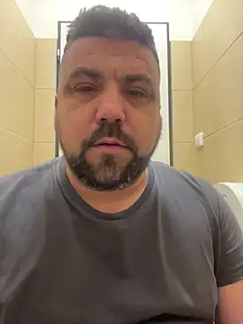 Alexander18edd online show from February 6, 2026, 7:23 am