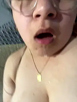 gordatetona 69 online show from September 17, 2025, 7:37 pm