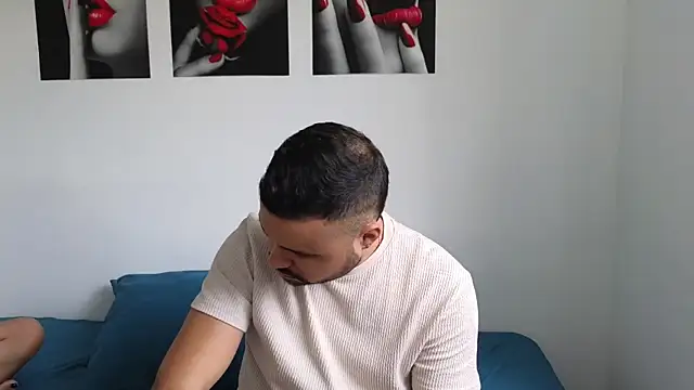 Snapshot of khalidferrer chatting on March 3, 2025, 12:37 pm khalidferrer online show from March 3, 2025, 12:37 pm