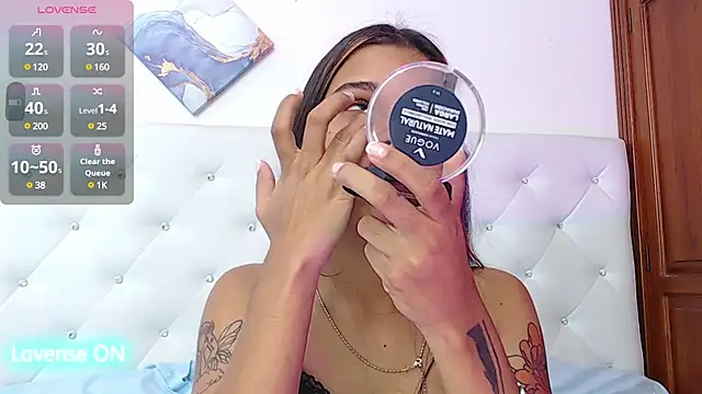 Snapshot of sweetebony_33 chatting on March 15, 2025, 4:02 am sweetebony 33 online show from March 15, 2025, 4:02 am