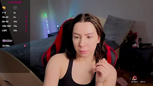 Snapshot of meganluss chatting on March 13, 2026, 5:36 am meganluss online show from March 13, 2026, 5:36 am