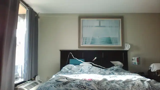 Snapshot of JerseyGem chatting on October 8, 2025, 9:56 pm JerseyGem online show from October 8, 2025, 9:56 pm