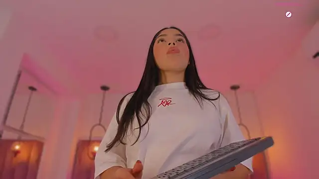 Haily b online show from February 7, 2026, 7:28 pm