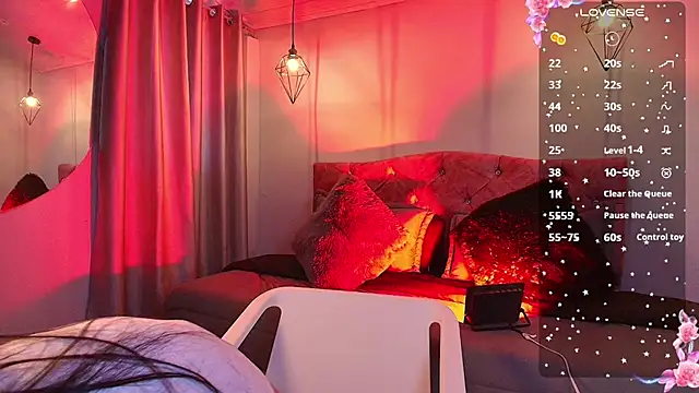 miaoconell online show from September 16, 2025, 8:21 pm