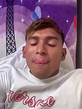 Babyalienqm online show from March 5, 2026, 8:49 pm