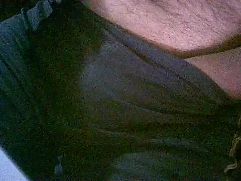 Snapshot of EroticMonster chatting on November 5, 2025, 9:48 pm EroticMonster online show from November 5, 2025, 9:48 pm