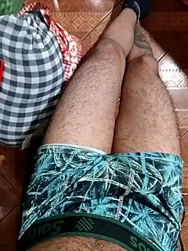 Snapshot of Poptrezegostoso chatting on October 21, 2025, 11:27 pm Poptrezegostoso online show from October 21, 2025, 11:27 pm