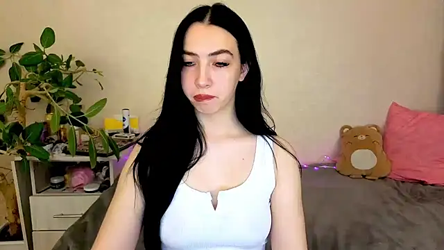 WildKittenX  online show from May 17, 2026, 5:27 am