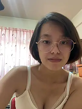 Snapshot of ladypaggy chatting on March 13, 2026, 7:04 am ladypaggy online show from March 13, 2026, 7:04 am