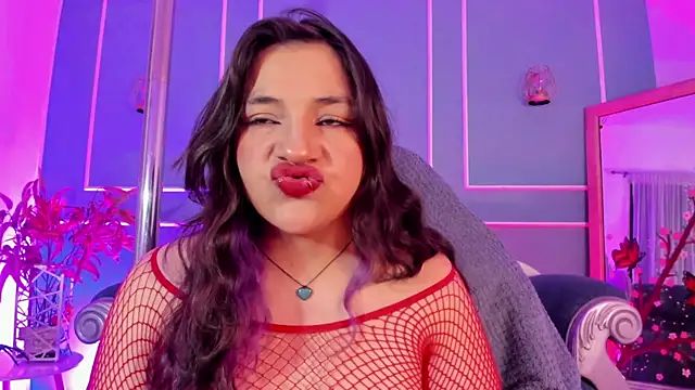 TaraTaylorr online show from February 19, 2026, 3:24 am