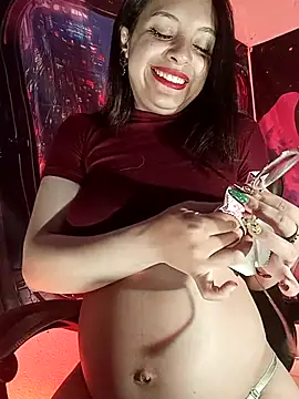 MiaStarts online show from December 17, 2025, 10:10 am