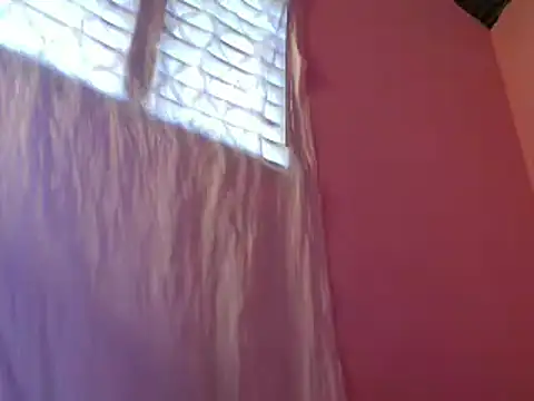 Ladyzee25 online show from March 3, 2026, 8:37 pm