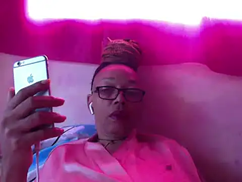 Ladyzee25 online show from March 23, 2026, 11:58 am