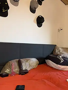 SweetSeraphine online show from March 21, 2025, 5:02 pm