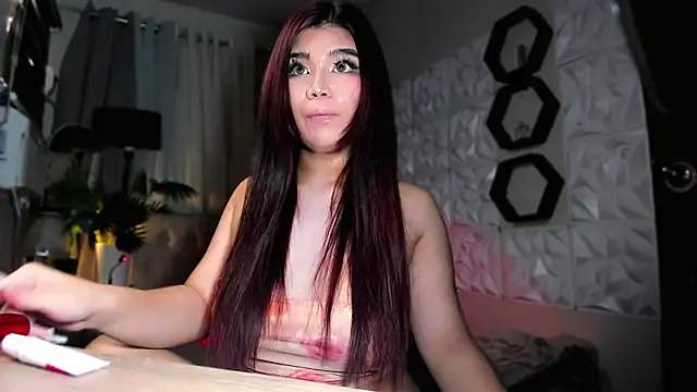 claraakhasova online show from April 17, 2026, 4:59 am