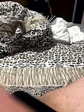 Snapshot of Mpampi chatting on November 18, 2025, 6:23 pm Mpampi online show from November 18, 2025, 6:23 pm