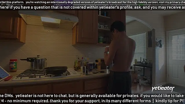 Snapshot of yetieater chatting on December 27, 2024, 8:50 pm yetieater online show from December 27, 2024, 8:50 pm