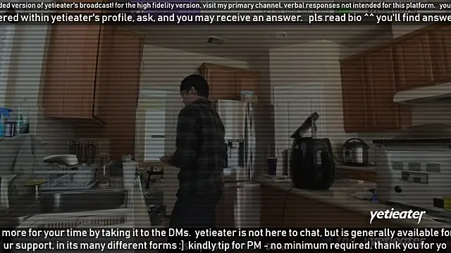 Snapshot of yetieater chatting on January 8, 2025, 5:48 pm yetieater online show from January 8, 2025, 5:48 pm