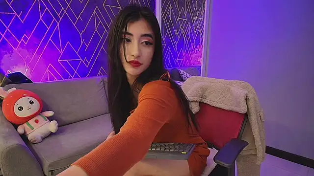 Tahara Romanov online show from March 17, 2025, 12:25 pm