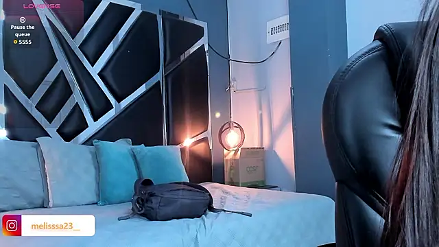 Melissa 23  online show from February 2, 2026, 11:42 am