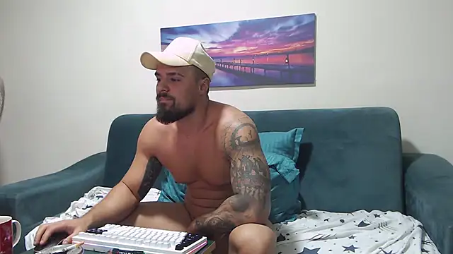 Tiberius hunk online show from September 24, 2025, 6:06 am