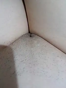 Snapshot of yakot7 chatting on October 4, 2025, 9:35 pm yakot7 online show from October 4, 2025, 9:35 pm