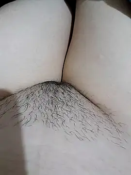 Snapshot of yakot7 chatting on October 27, 2025, 11:31 pm yakot7 online show from October 27, 2025, 11:31 pm