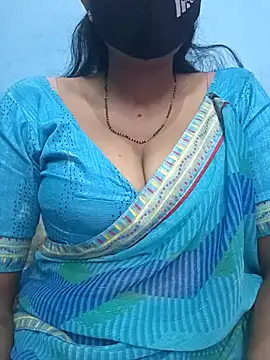 Snapshot of Sexyradha_ chatting on February 8, 2026, 3:48 pm Sexyradha online show from February 8, 2026, 3:48 pm