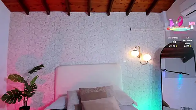 Snapshot of alanarouge chatting on March 18, 2026, 11:24 am alanarouge online show from March 18, 2026, 11:24 am